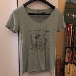 Akinz hand-printed “Colorado Wildflowers” t-shirt